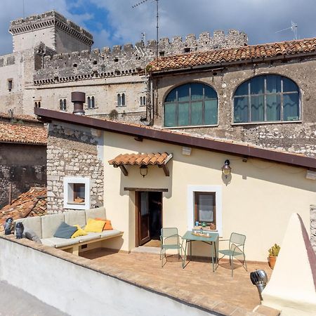 Aurora Medieval House Sermoneta Eksteriør bilde