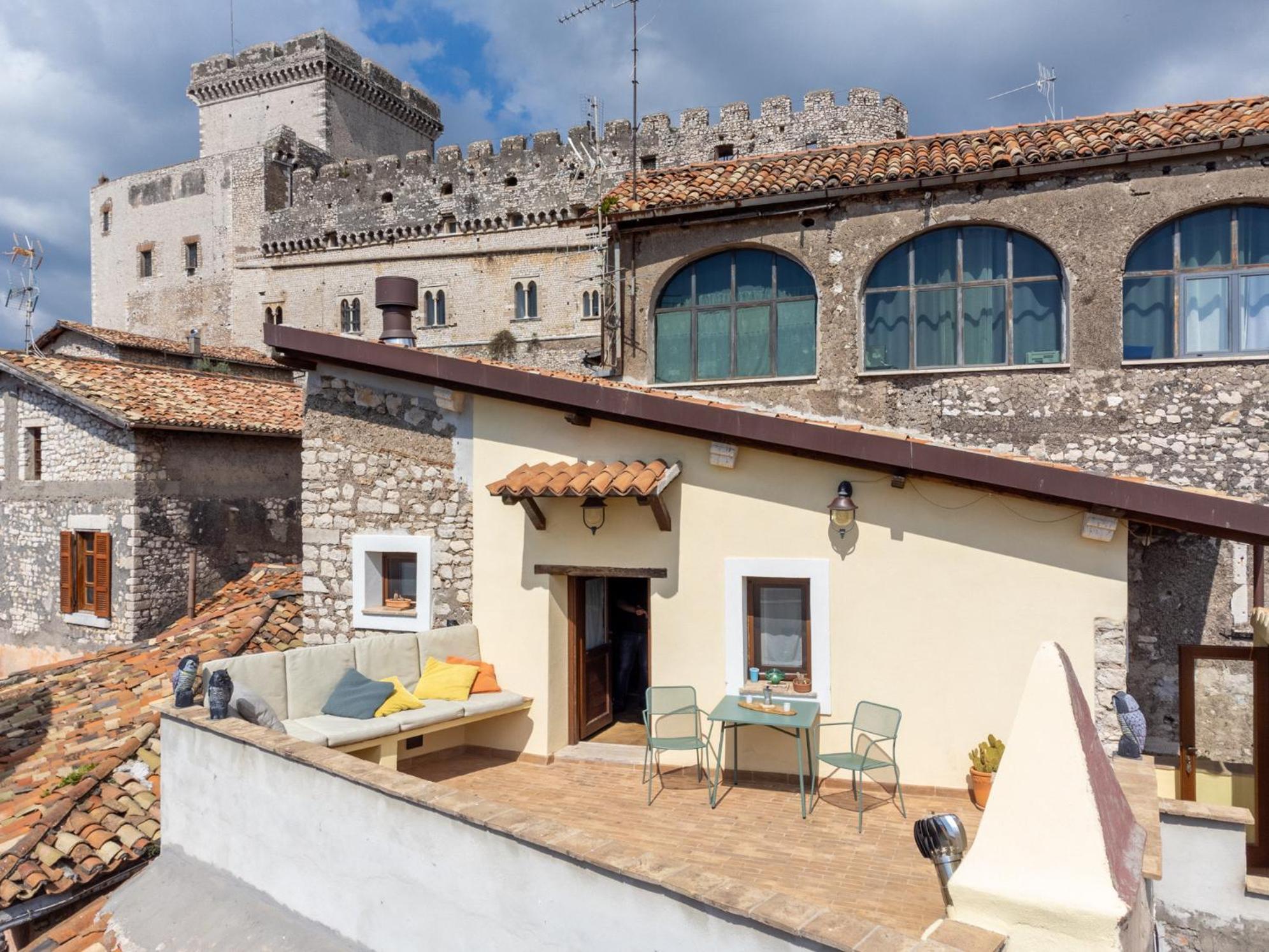 Aurora Medieval House Sermoneta Eksteriør bilde